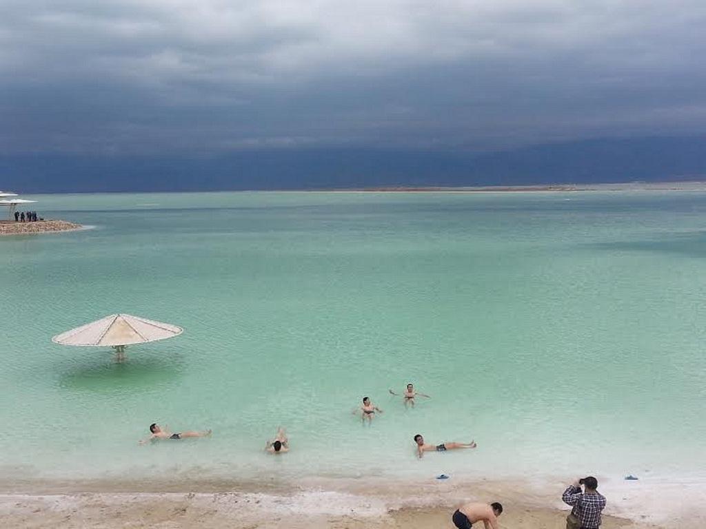 Nadia Hosting Dead Sea Villa Neve Zohar Ruang foto
